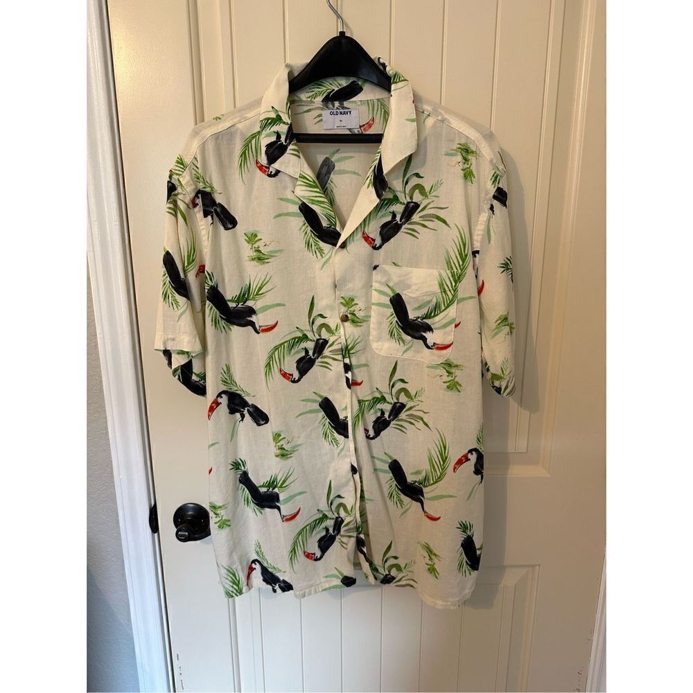 Old Navy Tropical Beach Vacation Button Down Short Sleeve Men’s Top Size XL